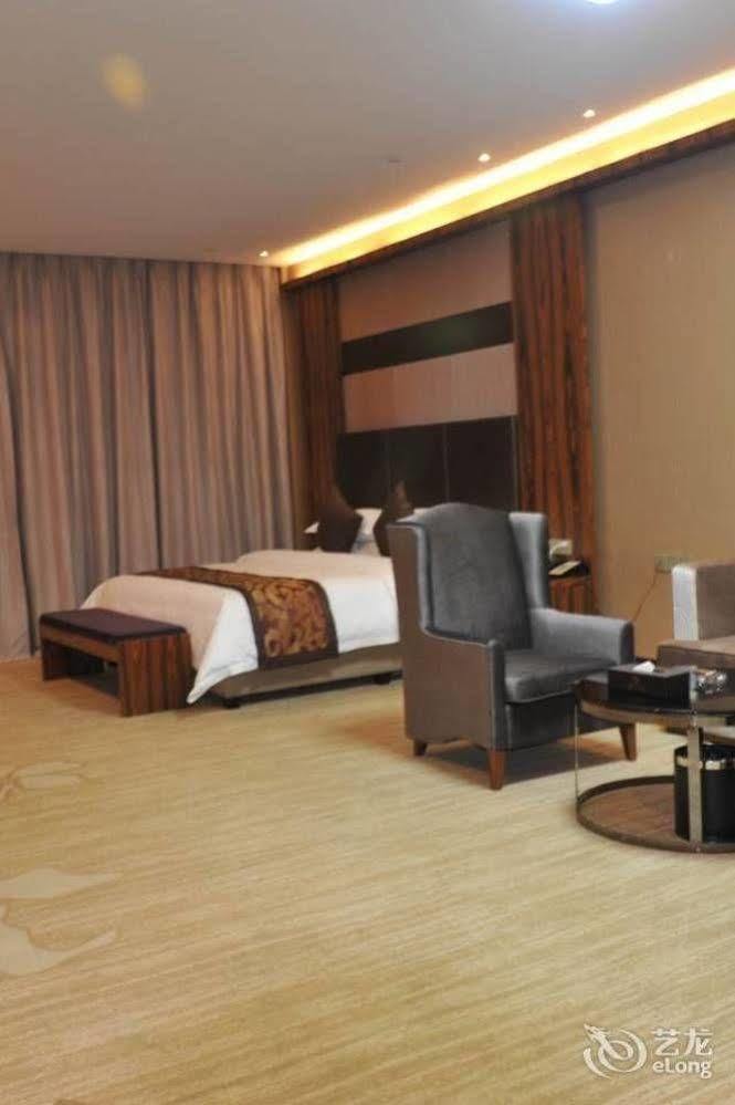 Ehrenburg Hotel 仏山市 エクステリア 写真
