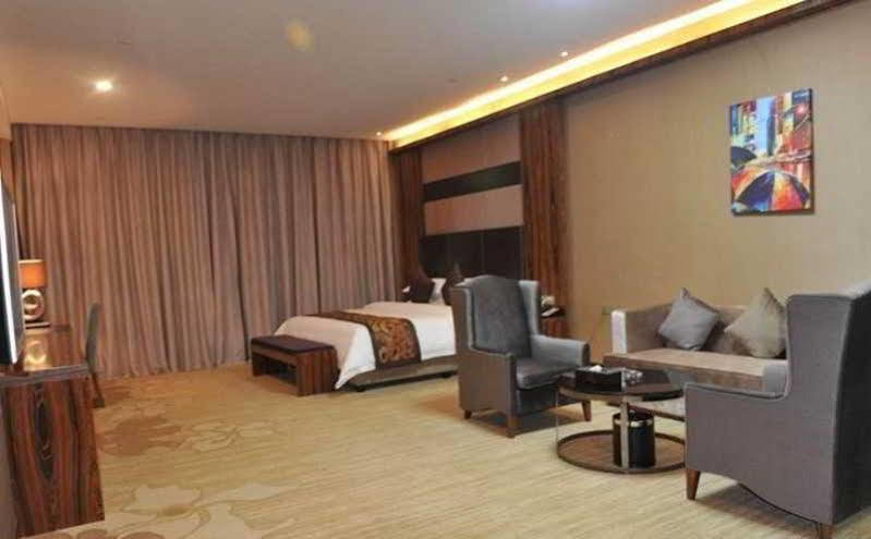 Ehrenburg Hotel 仏山市 エクステリア 写真